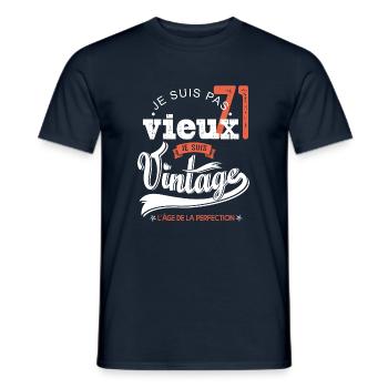 Je suis vintage cadeau humour anniversaire 71 ans - T-shirt homme - marine - Devant - AI Model Male 178 light (178cm)