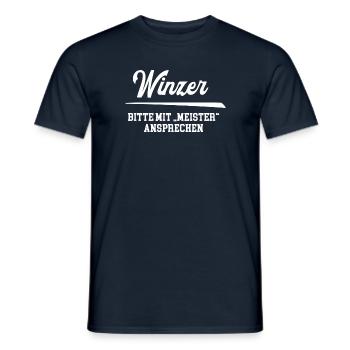Winzer Meister Prüfung Bestanden Ausbildung Wein - Männer T-Shirt - Navy - Vorne - AI Model Male 178 light (178cm)