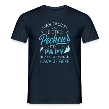 Papy Pêcheur Humour Pêche Grands Pères - T-shirt homme - marine - Devant - AI Model Male 178 light (178cm)