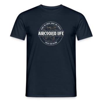 Scrap the plastic drive les classiques - Aircooled - T-shirt homme - marine - Devant - AI Model Male 178 light (178cm)
