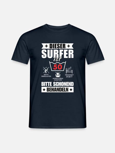 Dieser Surfer ist 50. Schonend behandeln - Männer T-Shirt - Navy