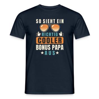 Bonus Papa Cooler Bonus Papa Stiefvater Vatertag - Männer T-Shirt - Navy - Vorne - AI Model Male 178 light (178cm)