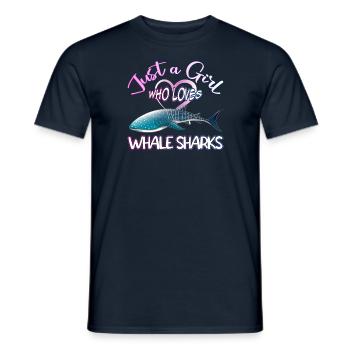 Just a Girl who loves Whale Sharks - Scuba diving - Männer T-Shirt - Navy - Vorne - AI Model Male 178 light (178cm)