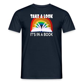 Take a Look It's In A Book Vintage Bookworm - Men's T-Shirt - navy - Front - AI Model Male 178 light (178cm)