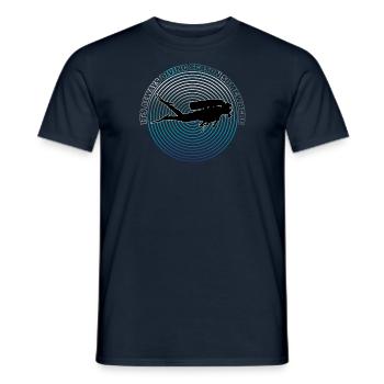 C’est toujours la saison de plongée quelque part - T-shirt homme - marine - Devant - AI Model Male 178 light (178cm)