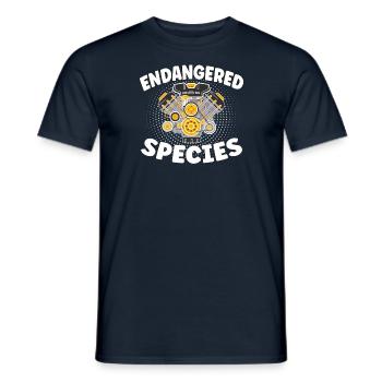 Endangered Species - Motor Verbrenner Design - Männer T-Shirt - Navy - Vorne - AI Model Male 178 light (178cm)