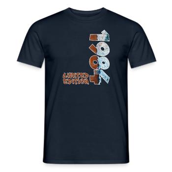 Design de plage en édition limitée de 1984 - T-shirt homme - marine - Devant - AI Model Male 178 light (178cm)