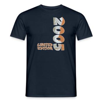 Edition Limitée 2005 Beach Design - T-shirt homme - marine - Devant - AI Model Male 178 light (178cm)
