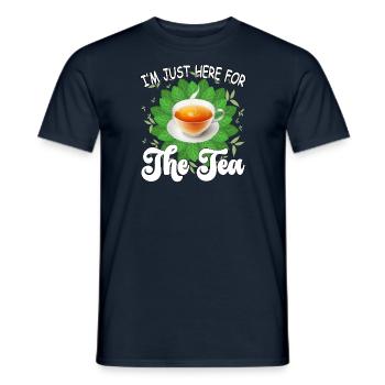 Je suis juste ici pour le thé - l’amateur de thé Design - T-shirt homme - marine - Devant - AI Model Male 178 light (178cm)