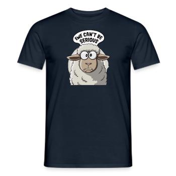 Ewe ne peut pas être sérieux - conception de mouton drôle - T-shirt homme - marine - Devant - AI Model Male 178 light (178cm)