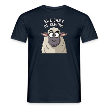 Ewe ne peut pas être sérieux - conception de mouton drôle - T-shirt homme - marine - Devant - AI Model Male 178 light (178cm)