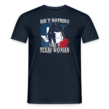N’a rien à voir avec une femme texane - T-shirt homme - marine - Devant - AI Model Male 178 light (178cm)