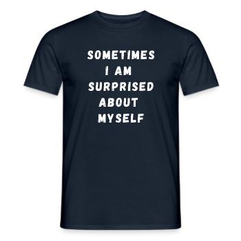 me surprendre moi-même - T-shirt homme - marine - Devant - AI Model Male 178 light (178cm)
