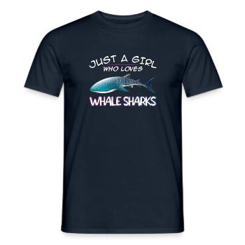 Just a Girl who loves Whale Sharks - Scuba diving - Männer T-Shirt - Navy - Vorne - AI Model Male 178 light (178cm)