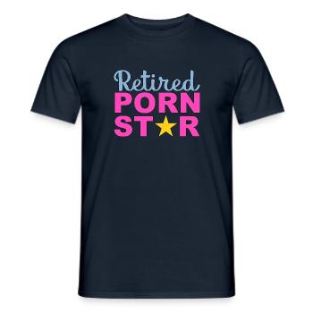 Retired Porn Star - Männer T-Shirt - Navy - Vorne - AI Model Male 178 light (178cm)