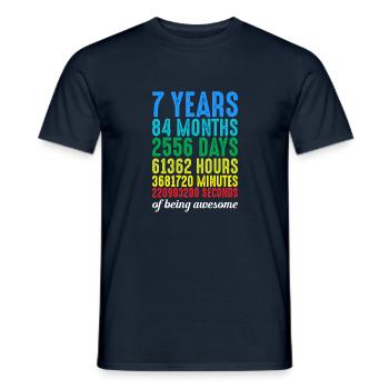 7 ans 7 ans 7 ans 7 ans vintage rétro numéros - T-shirt homme - marine - Devant - AI Model Male 178 light (178cm)