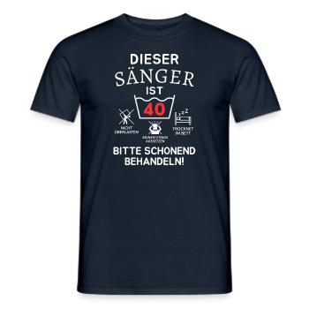 This singer is 40 years old. - Men's T-Shirt - navy - Front - AI Model Male 178 light (178cm)