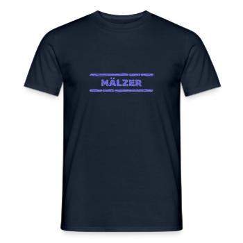 Geschenk für Mälzer - Männer T-Shirt - Navy - Vorne - AI Model Male 178 light (178cm)