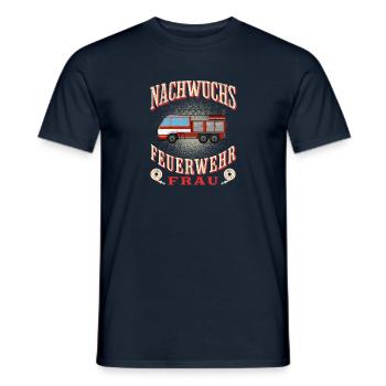 Nachwuchsfeuerwehrfrau für die Feuerwehr mit - Männer T-Shirt - Navy - Vorne - AI Model Male 178 light (178cm)