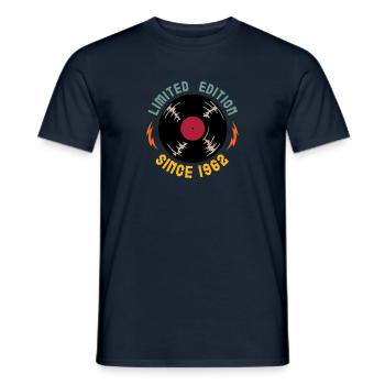 Millésime 1962 - T-shirt homme - marine - Devant - AI Model Male 178 light (178cm)
