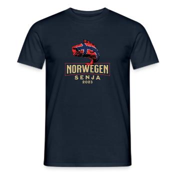 Angelurlaub Angeltour in Norwegen Senja - Männer T-Shirt - Navy - Vorne - AI Model Male 178 light (178cm)