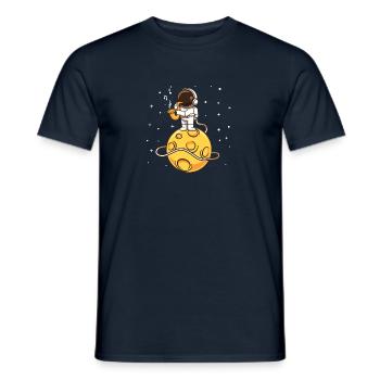 Saxophon Musik Astronaut Space Saxophonist Musiker - Männer T-Shirt - Navy - Vorne - AI Model Male 178 light (178cm)