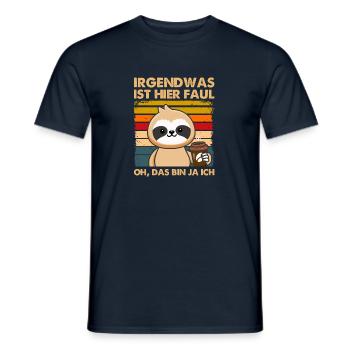 Irgendwas Ist Hier Faul Lustiges Faultier Kollegen - Männer T-Shirt - Navy - Vorne - AI Model Male 178 light (178cm)