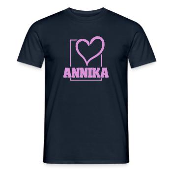 Annika en tant que Bachelorette - T-shirt homme - marine - Devant - AI Model Male 178 light (178cm)