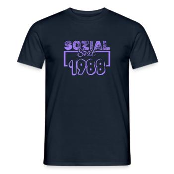 Social Worker 1988 - Men's T-Shirt - navy - Front - AI Model Male 178 light (178cm)