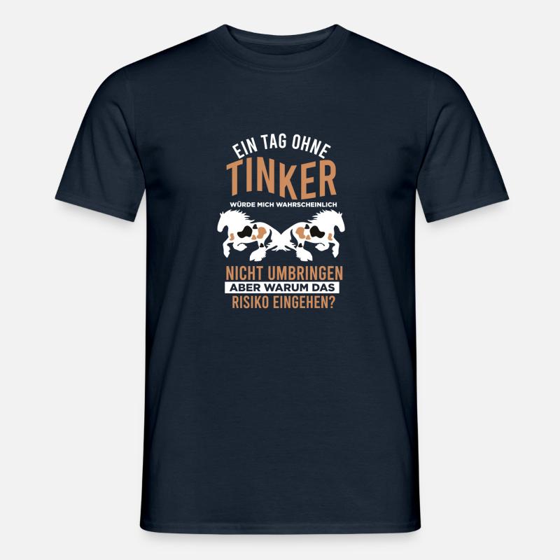 Ein Tinker im Stall, Pferd - Männer T-Shirt - Navy