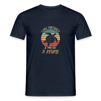 I like tortoises and maybe 3 people Turtle - Männer T-Shirt - Navy - Vorne - AI Model Male 178 light (178cm)