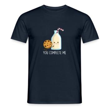 Du vervollständigst mich - Männer T-Shirt - Navy - Vorne - AI Model Male 178 light (178cm)