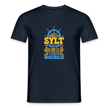 Schöne Muscheln - Warum ich Sylt so liebe - Männer T-Shirt - Navy - Vorne - AI Model Male 178 light (178cm)