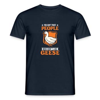 Oies Cadeau Goose Lovers Goose Éleveurs d’oies - T-shirt homme - marine - Devant - AI Model Male 178 light (178cm)