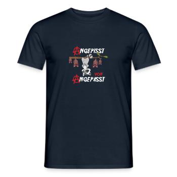 Angepisst von Angepasst Be Different Waschbär - Männer T-Shirt - Navy - Vorne - AI Model Male 178 light (178cm)
