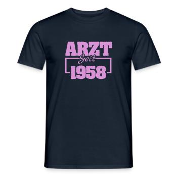 Dermatologe 1958 - Männer T-Shirt - Navy - Vorne - AI Model Male 178 light (178cm)