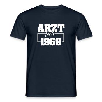 Occupational physician 1969 - Men's T-Shirt - navy - Front - AI Model Male 178 light (178cm)