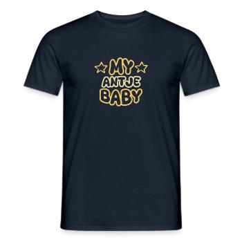 Geburt Antje - Männer T-Shirt - Navy - Vorne - AI Model Male 178 light (178cm)