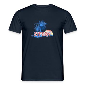 Strand Zypern - Männer T-Shirt - Navy - Vorne - AI Model Male 178 light (178cm)