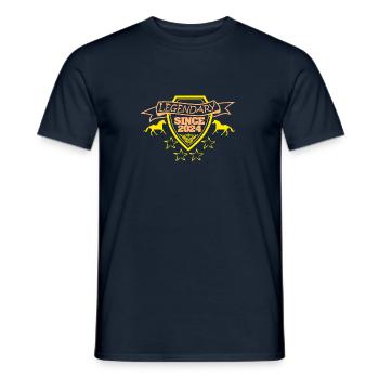 Legendär 2024 - Männer T-Shirt - Navy - Vorne - AI Model Male 178 light (178cm)