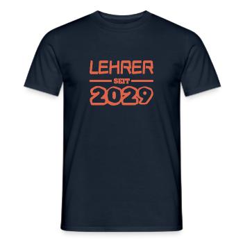 Lehrerin 2029 - Männer T-Shirt - Navy - Vorne - AI Model Male 178 light (178cm)