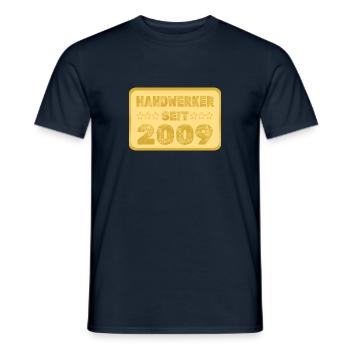 Jahr 2009 - Männer T-Shirt - Navy - Vorne - AI Model Male 178 light (178cm)