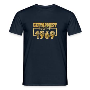 Uni 1969 - Männer T-Shirt - Navy - Vorne - AI Model Male 178 light (178cm)