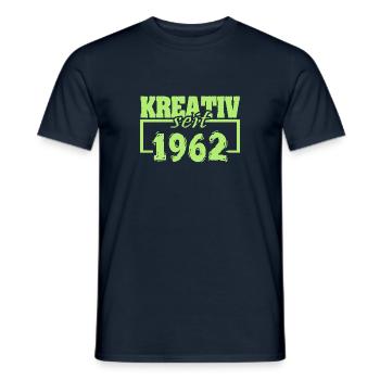 1962 - Männer T-Shirt - Navy - Vorne - AI Model Male 178 light (178cm)