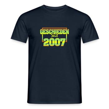 2007 - Men's T-Shirt - navy - Front - AI Model Male 178 light (178cm)
