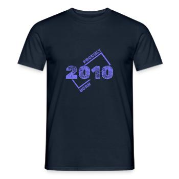 Born in 2010 - Men's T-Shirt - navy - Front - AI Model Male 178 light (178cm)
