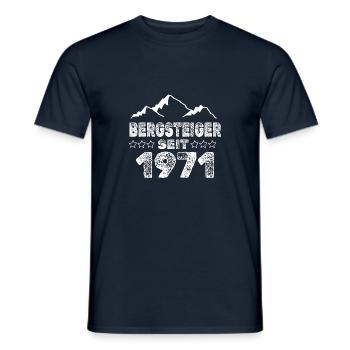Born in 1971 - Men's T-Shirt - navy - Front - AI Model Male 178 light (178cm)