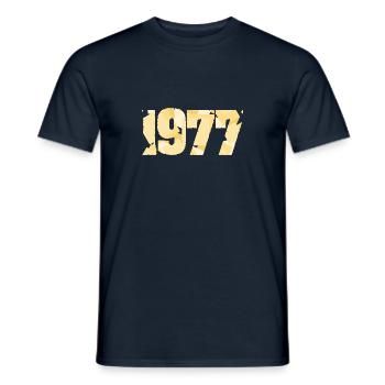 1977 - Männer T-Shirt - Navy - Vorne - AI Model Male 178 light (178cm)