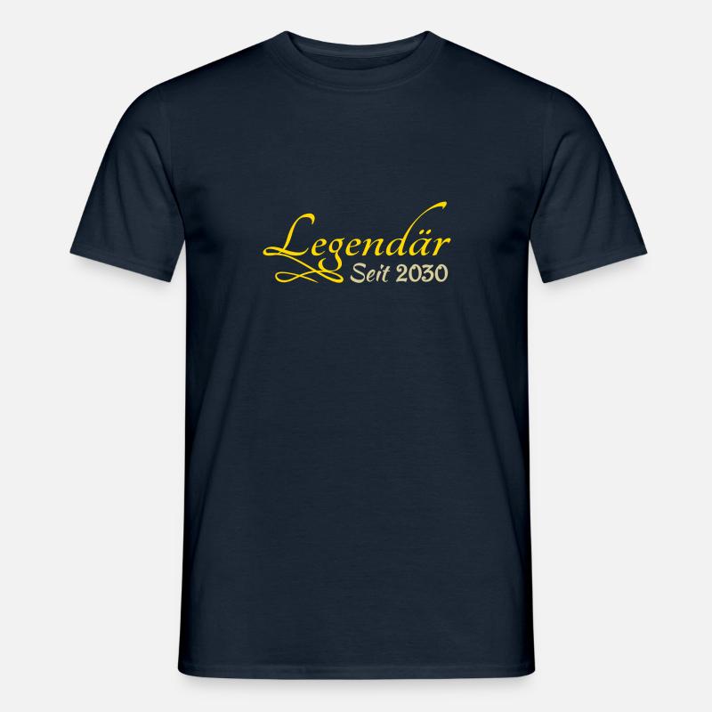 geboren 2030 - Männer T-Shirt - Navy