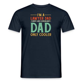 Cool Avocat Papa Jura Père Avocats Parents - T-shirt homme - marine - Devant - AI Model Male 178 light (178cm)